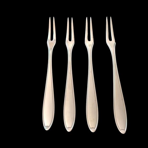 Lot of 4 Piazza Italy 5" Cocktail Forks Appetizers Seafood Charcuterie Olives - Picture 1 of 6